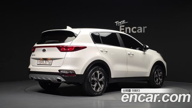 Kia Sportage 2022 — photo 2