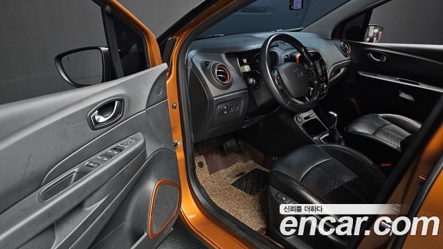 Renault Korea QM3 2018 — photo 11