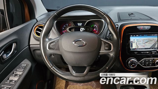 Renault Korea QM3 2018 — photo 13