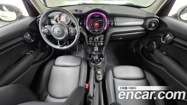 Mini Cooper 2019 — photo 10
