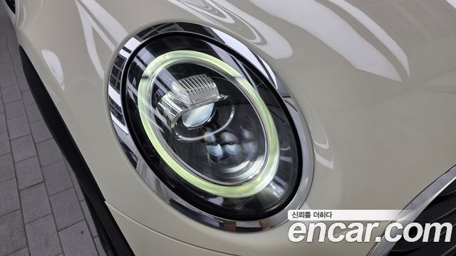 Mini Cooper 2019 — photo 8