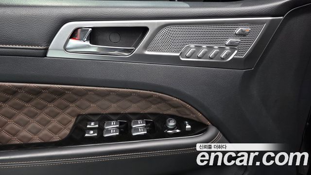 KG Mobility Rexton 2022 — photo 16