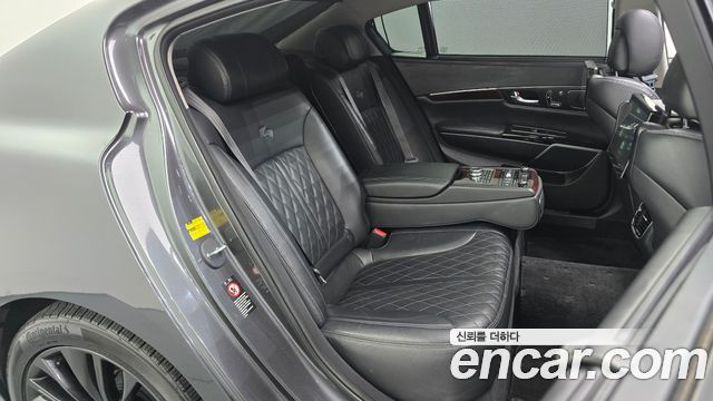 Kia K9 2015 — photo 17