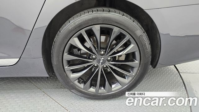Kia K9 2015 — photo 7