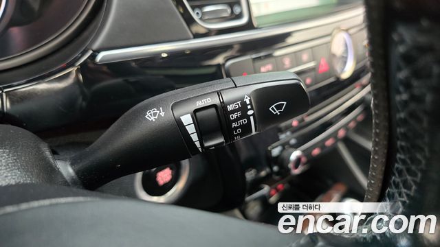 Kia K9 2015 — photo 36