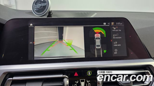 BMW 3-Series 2020 — photo 21