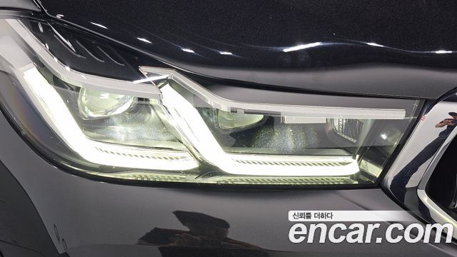 BMW Gran Turismo 2023 — photo 8