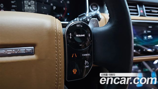 Land Rover Range Rover 2018 — photo 22
