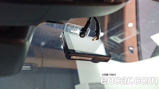 Land Rover Range Rover 2018 — photo 32