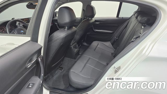 BMW 1-Series 2015 — photo 11