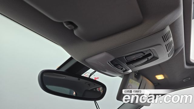 BMW 1-Series 2015 — photo 20