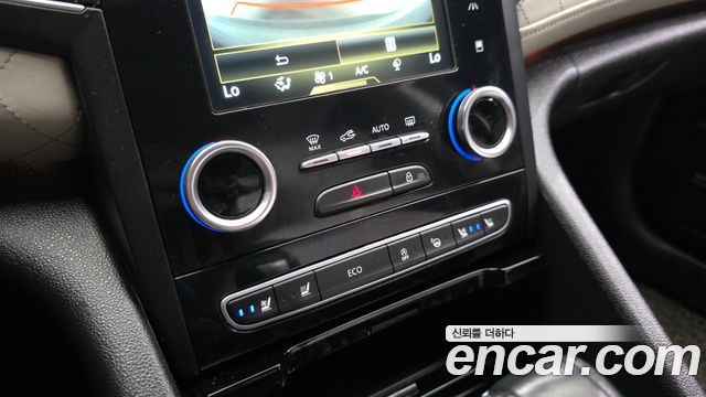 Renault Korea SM6 2017 — photo 23