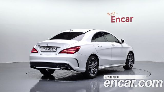 Mercedes-Benz CLA-Class 2018 — photo 2
