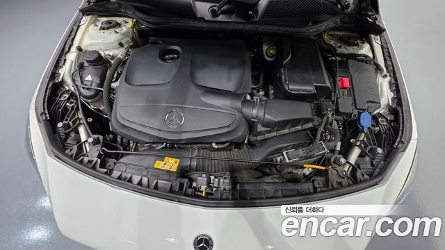 Mercedes-Benz CLA-Class 2018 — photo 6