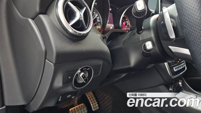 Mercedes-Benz CLA-Class 2018 — photo 23