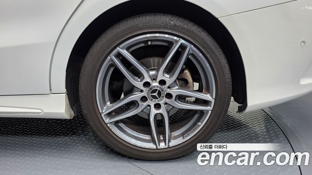 Mercedes-Benz CLA-Class 2018 — photo 7