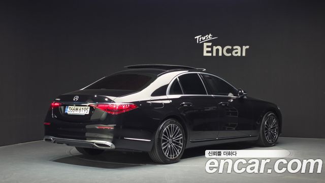 Mercedes-Benz S-Class 2022 — photo 2