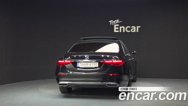 Mercedes-Benz S-Class 2022 — photo 4
