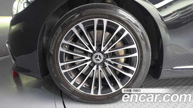 Mercedes-Benz S-Class 2022 — photo 5