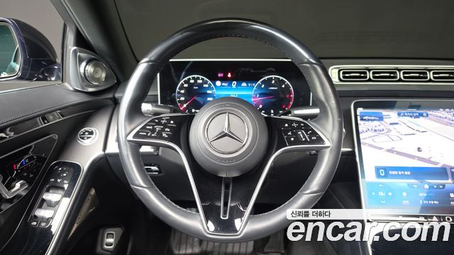 Mercedes-Benz S-Class 2022 — photo 13