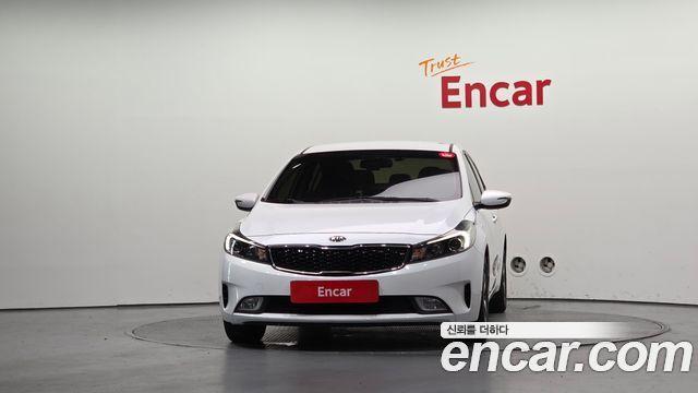 Kia K3 2018 — photo 3