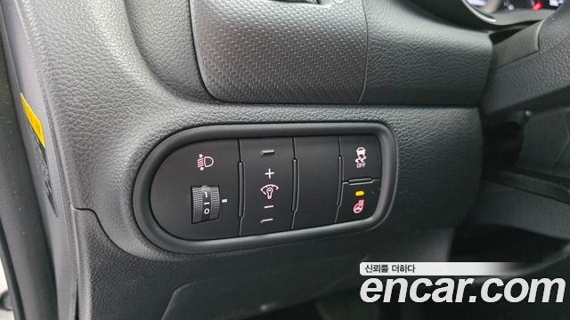 Kia K3 2018 — photo 13