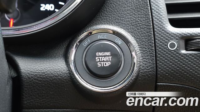 Kia K3 2018 — photo 18