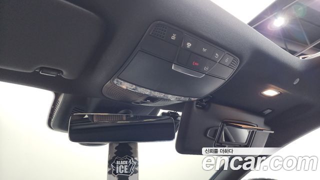 Mercedes-Benz AMG GT 2021 — photo 27