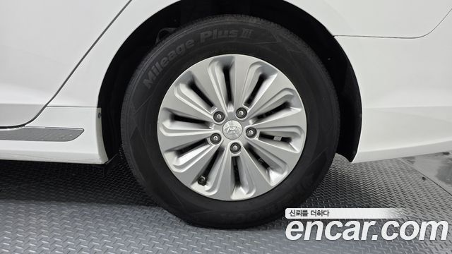 Hyundai Sonata 2015 — photo 7