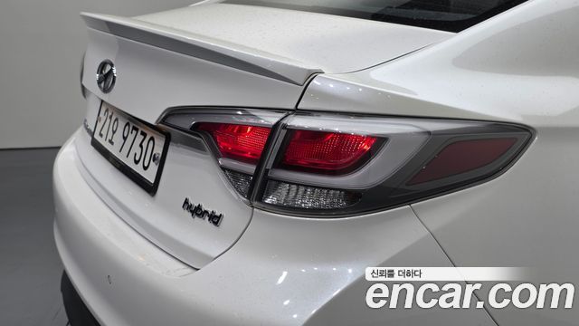Hyundai Sonata 2015 — photo 9