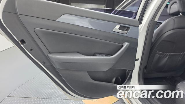 Hyundai Sonata 2015 — photo 15
