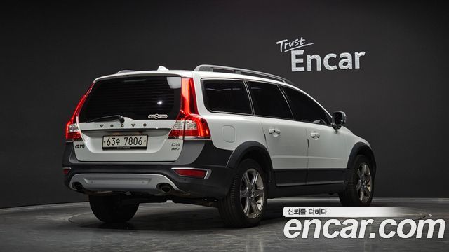 Volvo XC70 2015 — photo 2