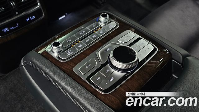 Kia K9 2021 — photo 16
