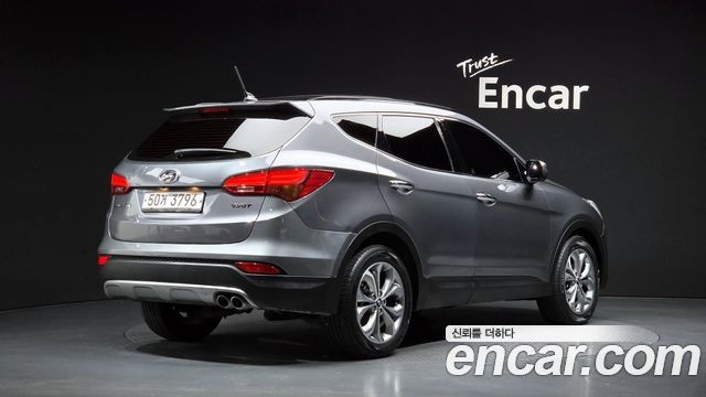 Hyundai Santafe 2014 — photo 2