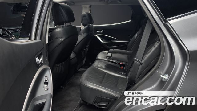 Hyundai Santafe 2014 — photo 11