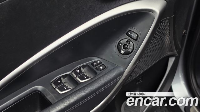 Hyundai Santafe 2014 — photo 17