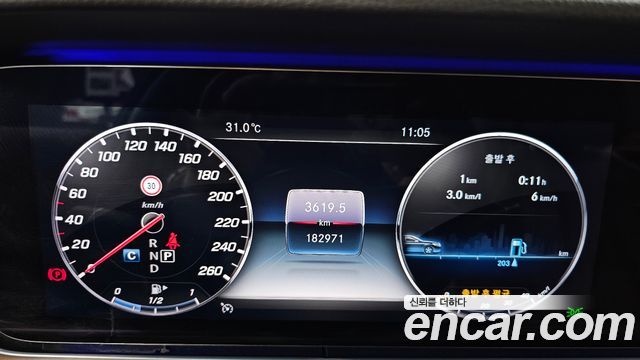 Mercedes-Benz E-Class 2019 — photo 8