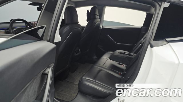 Tesla Model Y 2021 — photo 22
