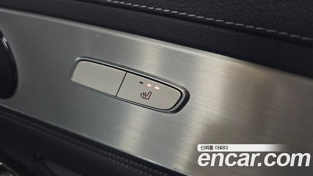 Mercedes-Benz GLC-Class 2018 — photo 25