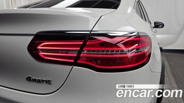 Mercedes-Benz GLC-Class 2018 — photo 9