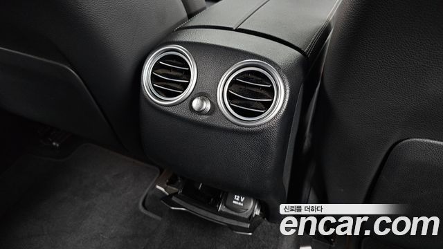 Mercedes-Benz GLC-Class 2018 — photo 31