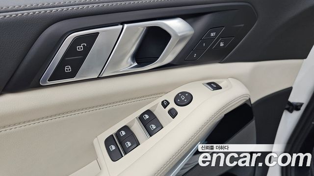 BMW X5 2026 — photo 29