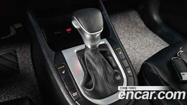 Kia K3 2022 — photo 12