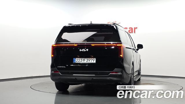 Kia Canival 2025 — photo 4