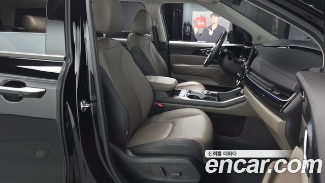 Kia Canival 2025 — photo 11