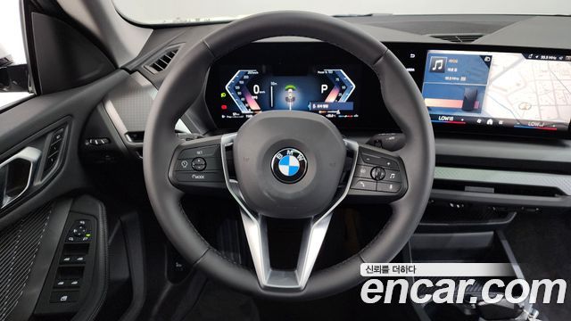 BMW 2-Series 2025 — photo 13