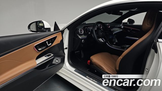 Mercedes-Benz CLE-Class 2025 — photo 13