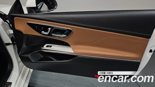 Mercedes-Benz CLE-Class 2025 — photo 15