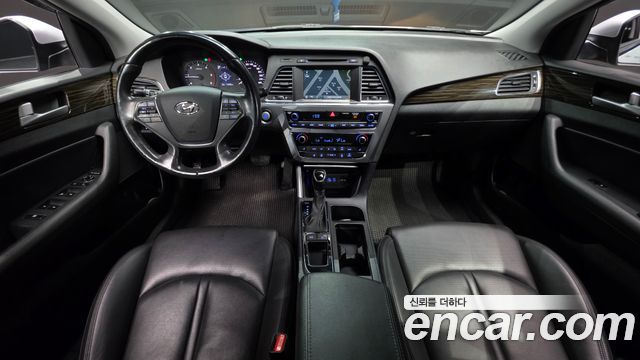 Hyundai Sonata 2016 — photo 10