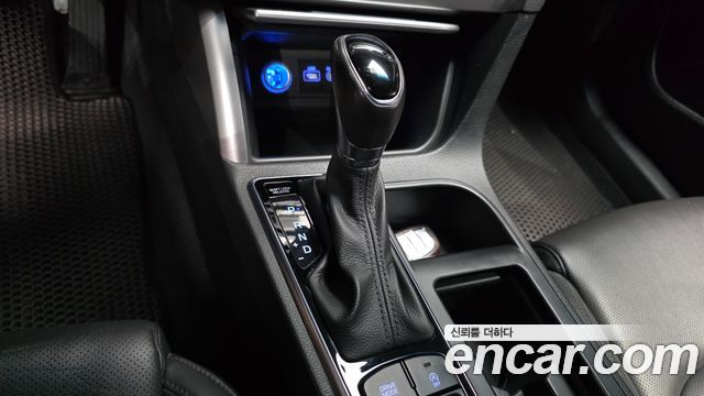 Hyundai Sonata 2016 — photo 12